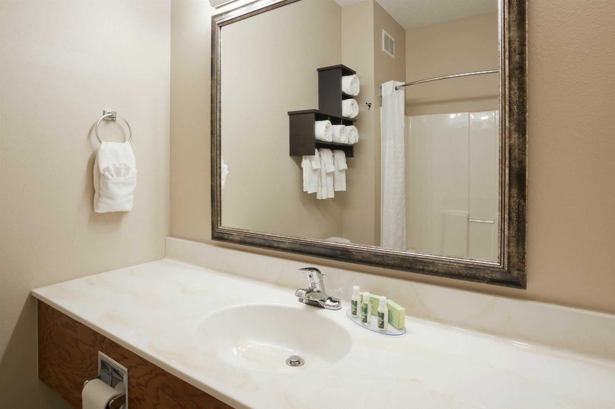 Grandstay Residential Suites 拉皮德城 外观 照片